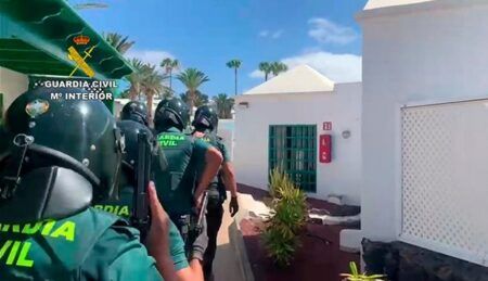 Beute 50.000 Euro: Einbrecher-Trio auf Lanzarote ermittelt
