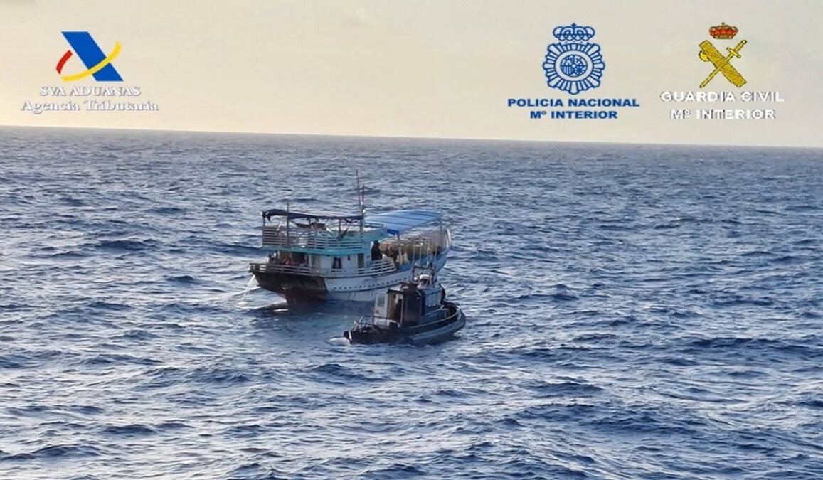 Fischkutter mit 560 Kilo Kokain vor den Kanaren abgefangen