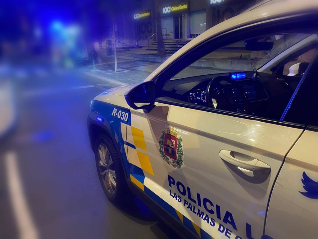 Blitz-Einbruch auf Gran Canaria – mit Pkw in Cafeteria