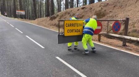 Teneriffa hebt Glatteis-Warnung zum Teide wieder auf Teneriffa hebt Glatteis-Warnung zum Teide wieder auf
