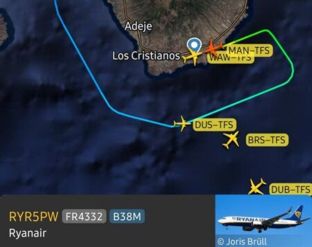 Passagier raucht im Kanaren-Flieger nach Teneriffa Süd Passagier raucht im Kanaren-Flieger nach Teneriffa Süd